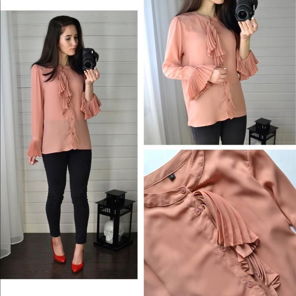 Cute blouse, size S